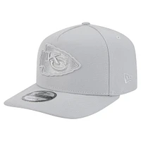 Men's New Era Gray Kansas City Chiefs Color Pack 9FIFTY Snapback Hat
