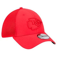 Men's New Era Red Kansas City Chiefs Active Team Tone 39THIRTY Flex Hat