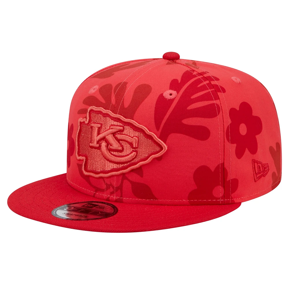 Men's New Era Red Kansas City Chiefs Leafy 9FIFTY Snapback Hat