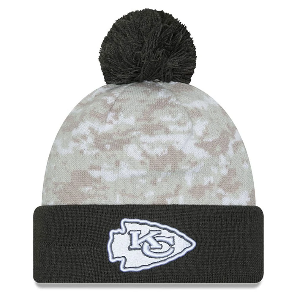 Men's New Era White/Graphite Kansas City Chiefs 2024 Salute To Service Digital Camo Cuffed Knit Hat with Pom
