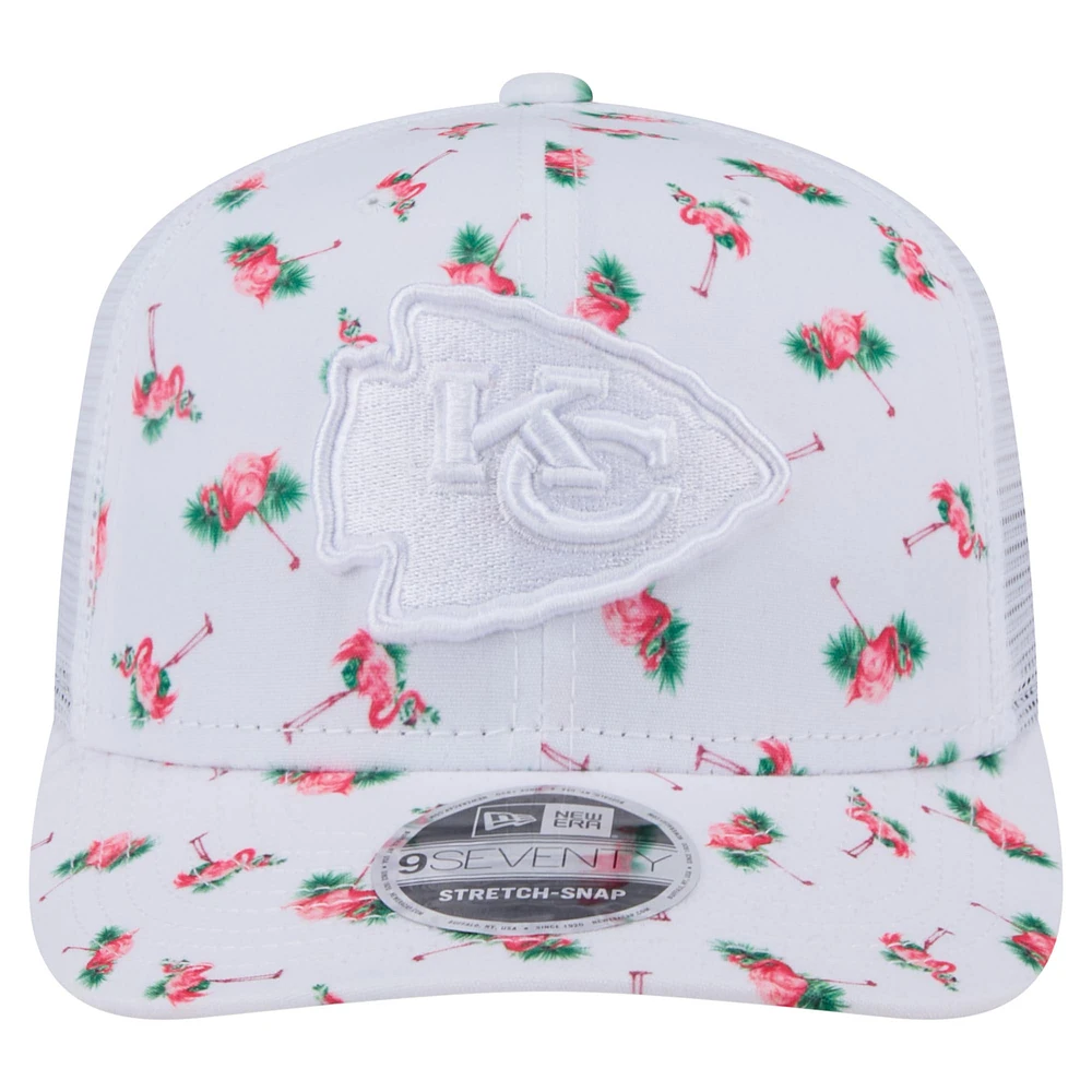 Men's New Era White Kansas City Chiefs Adventure Flamingo Pattern 9SEVENTY Stretch-Snap Hat