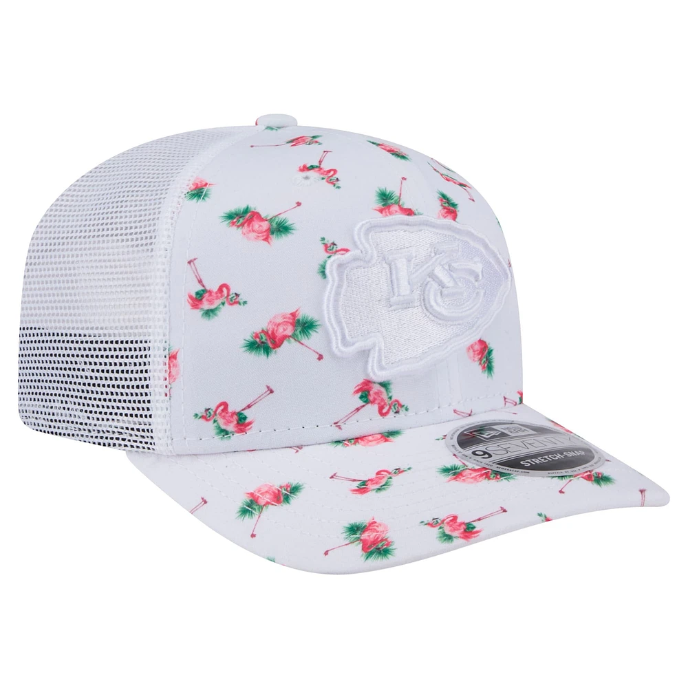 Men's New Era White Kansas City Chiefs Adventure Flamingo Pattern 9SEVENTY Stretch-Snap Hat