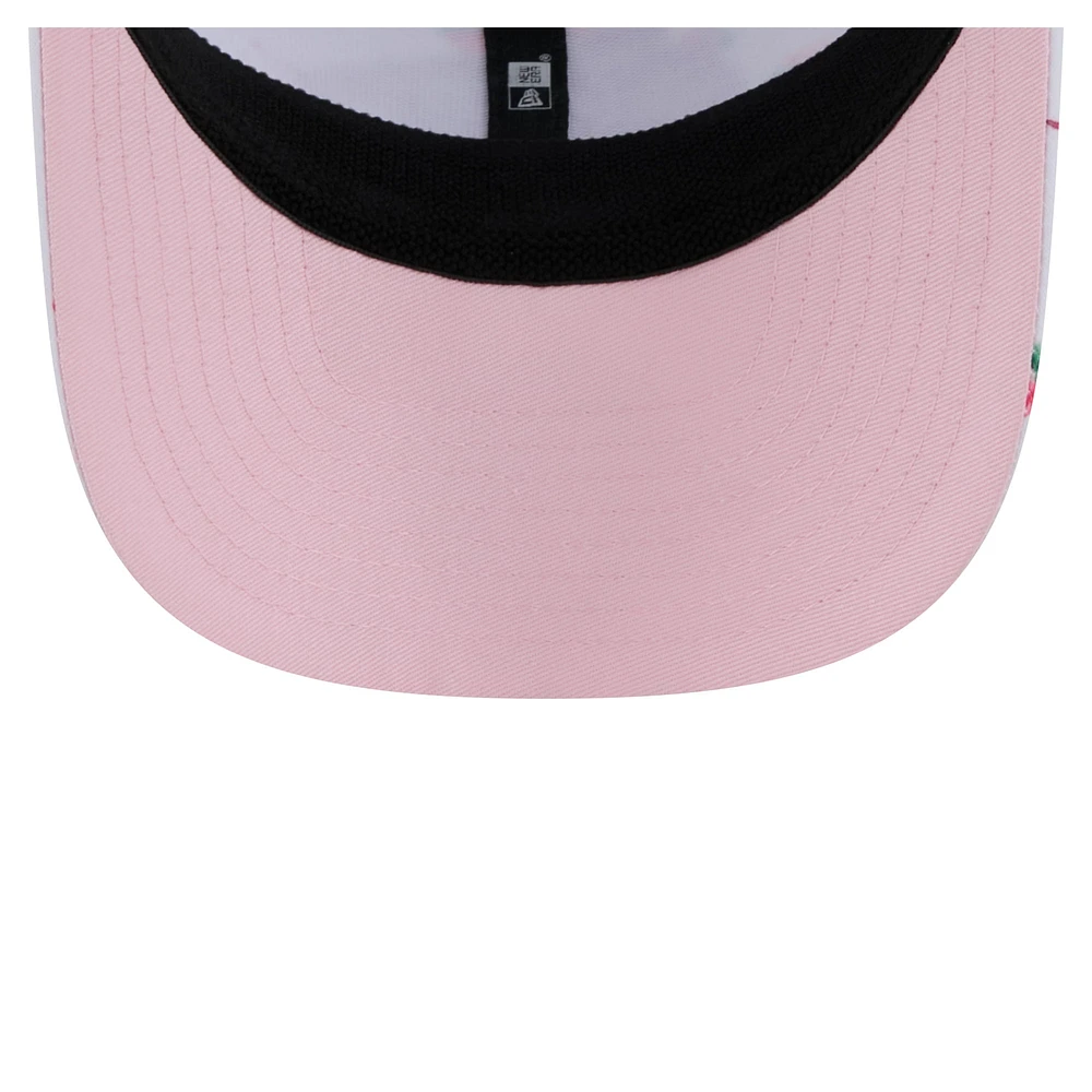 Men's New Era White Kansas City Chiefs Adventure Flamingo Pattern 9SEVENTY Stretch-Snap Hat