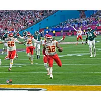 Justin Jefferson Minnesota Vikings Fanatics Authentic Unsigned Celebrates a  Touchdown with the Griddy Photograph