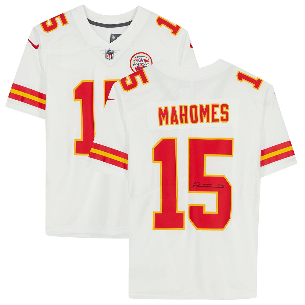 Maillot Nike blanc dédicacé par Patrick Mahomes des Kansas City Chiefs