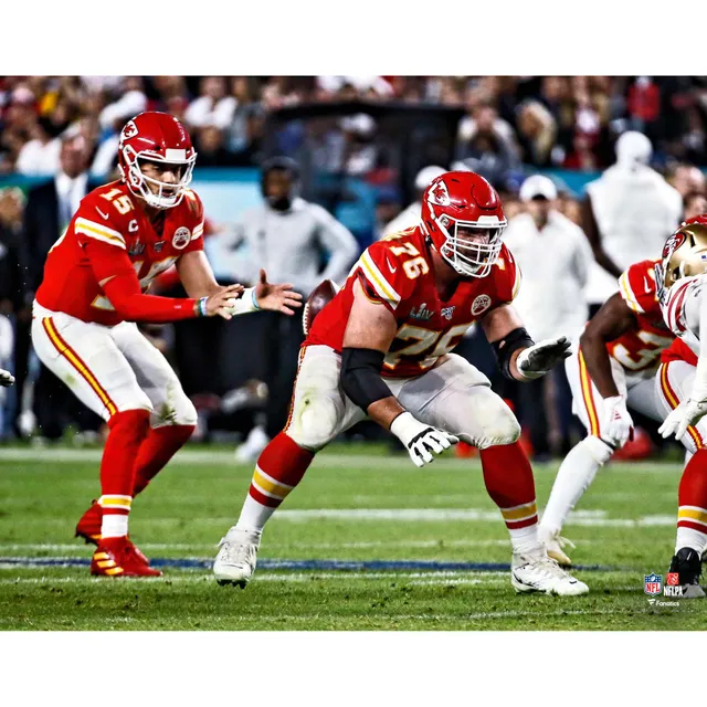 Shop Patrick Mahomes Kansas City Chiefs Super Bowl LIV Champions Signed 16  x 20 Super Bowl LIV Trophy Photograph