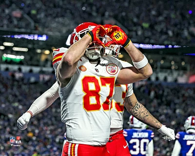 Travis Kelce Kansas City Chiefs Heart Hands Celebration Photograph