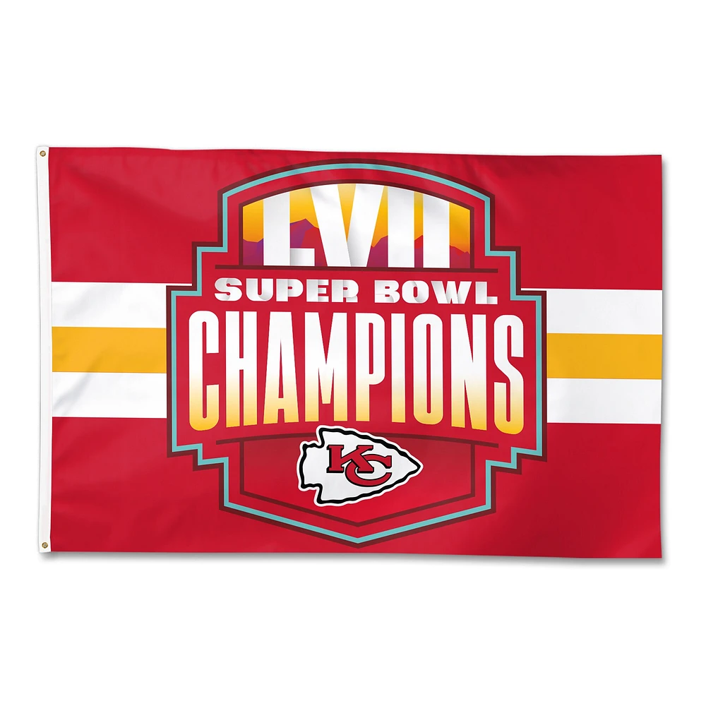 WinCraft Kansas City Chiefs 2023 Red Friday 4' x 6' Drapeau de luxe unilatéral