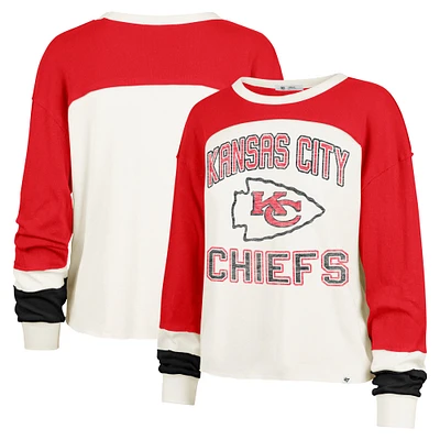 Haut court à manches longues raglan double tête de Kansas City Chiefs '47 Cream pour femme