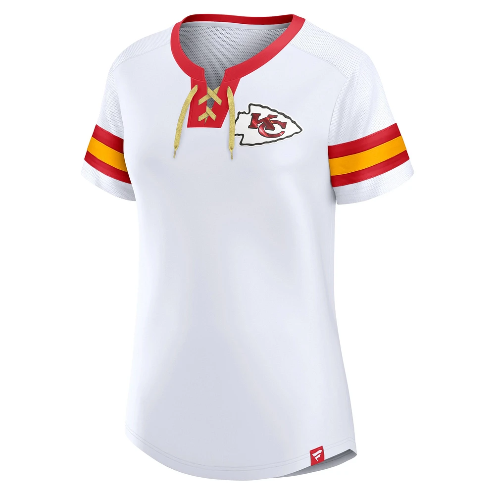 T-shirt à lacets blanc Fanatics pour femmes des Chiefs de Kansas City Sunday Best