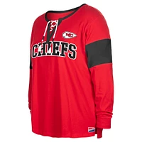 T-shirt à manches longues et col cranté lacets pour femme New Era rouge Kansas City Chiefs grande taille