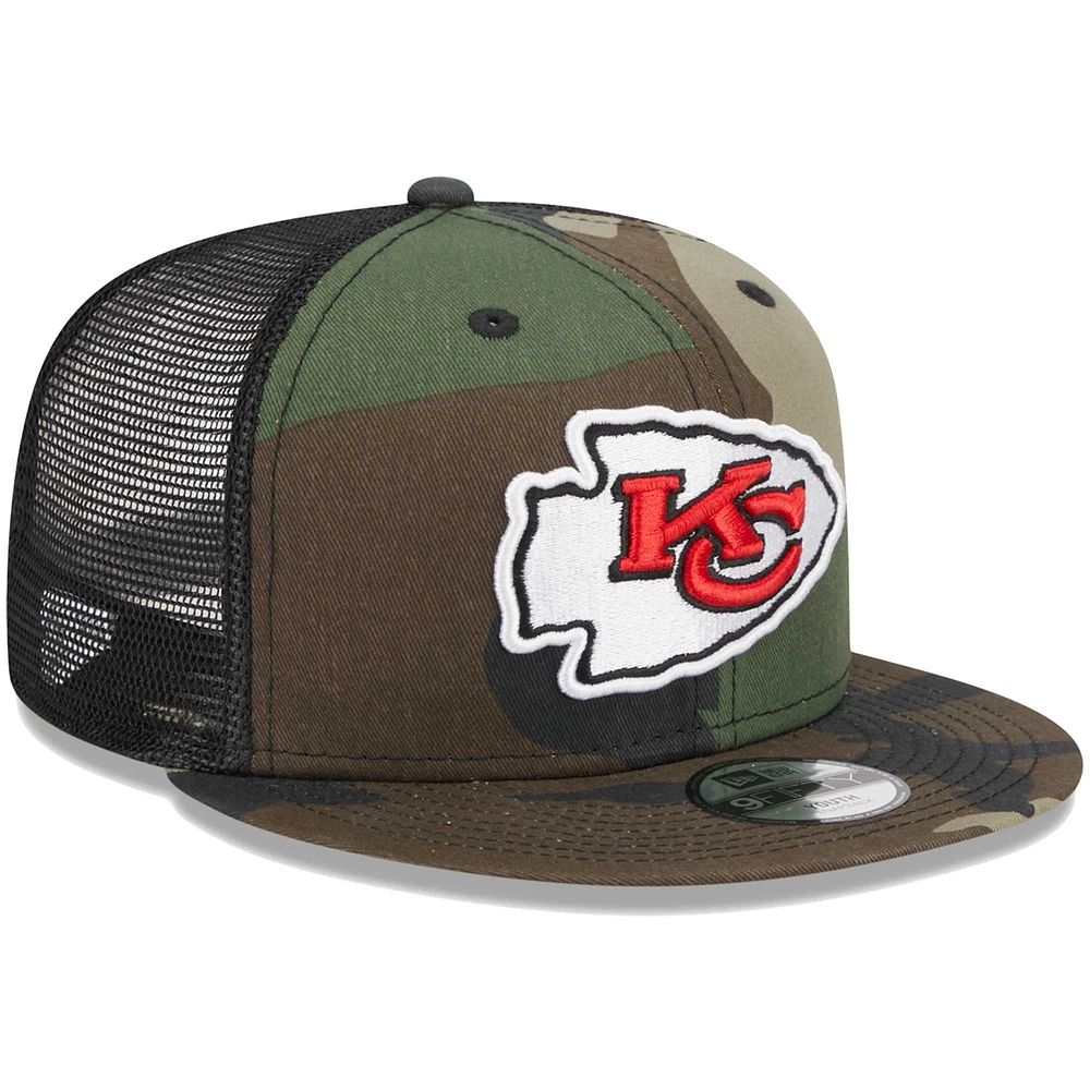 Youth New Era Camo Kansas City Chiefs  Main Trucker 9FIFTY Snapback Hat