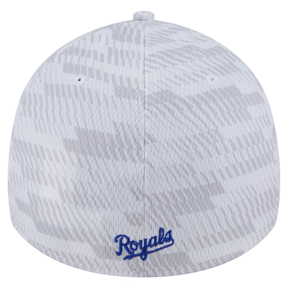 Men's New Era  White Kansas City Royals Graded 39THIRTY Stretch Fit Hat