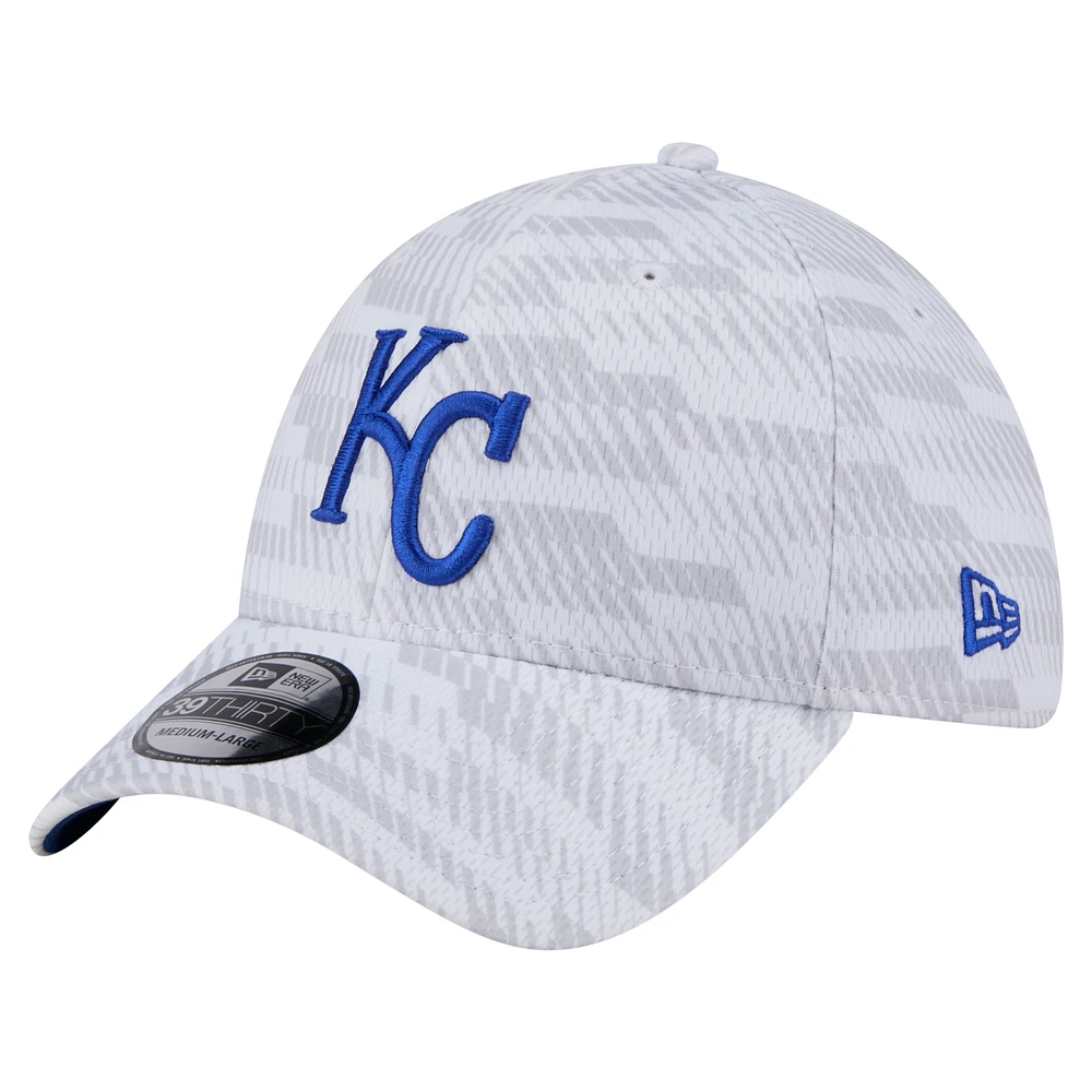Men's New Era White Kansas City Royals Graded 39THIRTY Stretch Fit Hat
