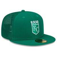 Men's New Era Green Kansas City Royals 2022 St. Patrick's Day 59FIFTY Fitted Hat