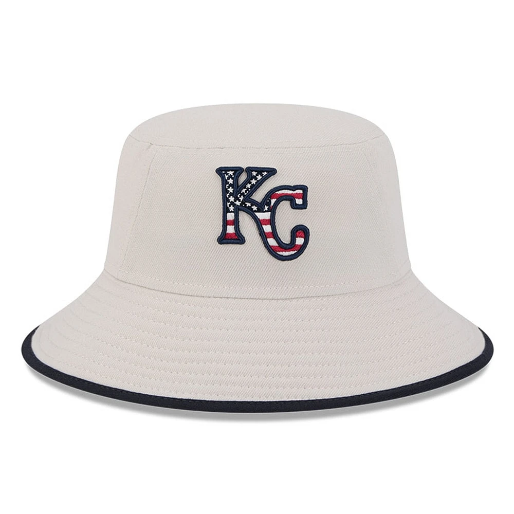 Men's New Era  Khaki Kansas City Royals 2024 Fourth of July Bucket Hat