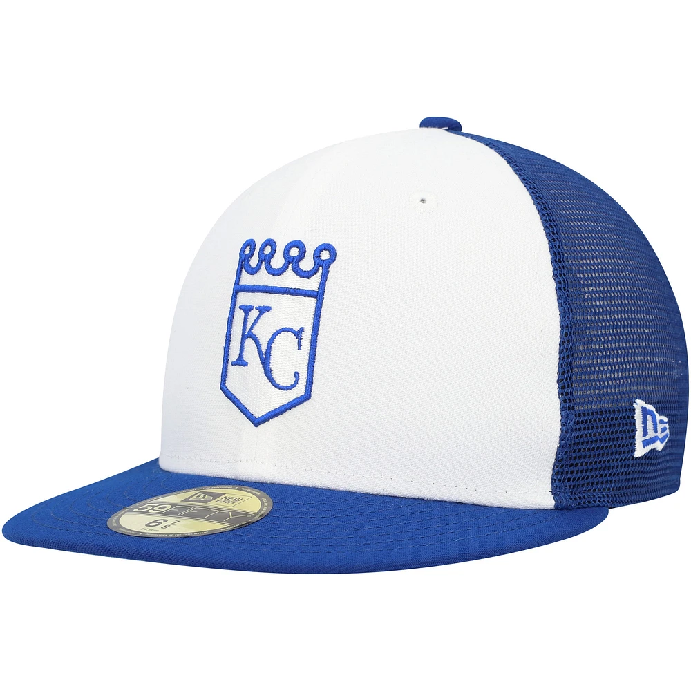 Casquette ajustée 59FIFTY pour entraînement au bâton sur le terrain des Royals de Kansas City 2023 New Era homme, blanc/bleu