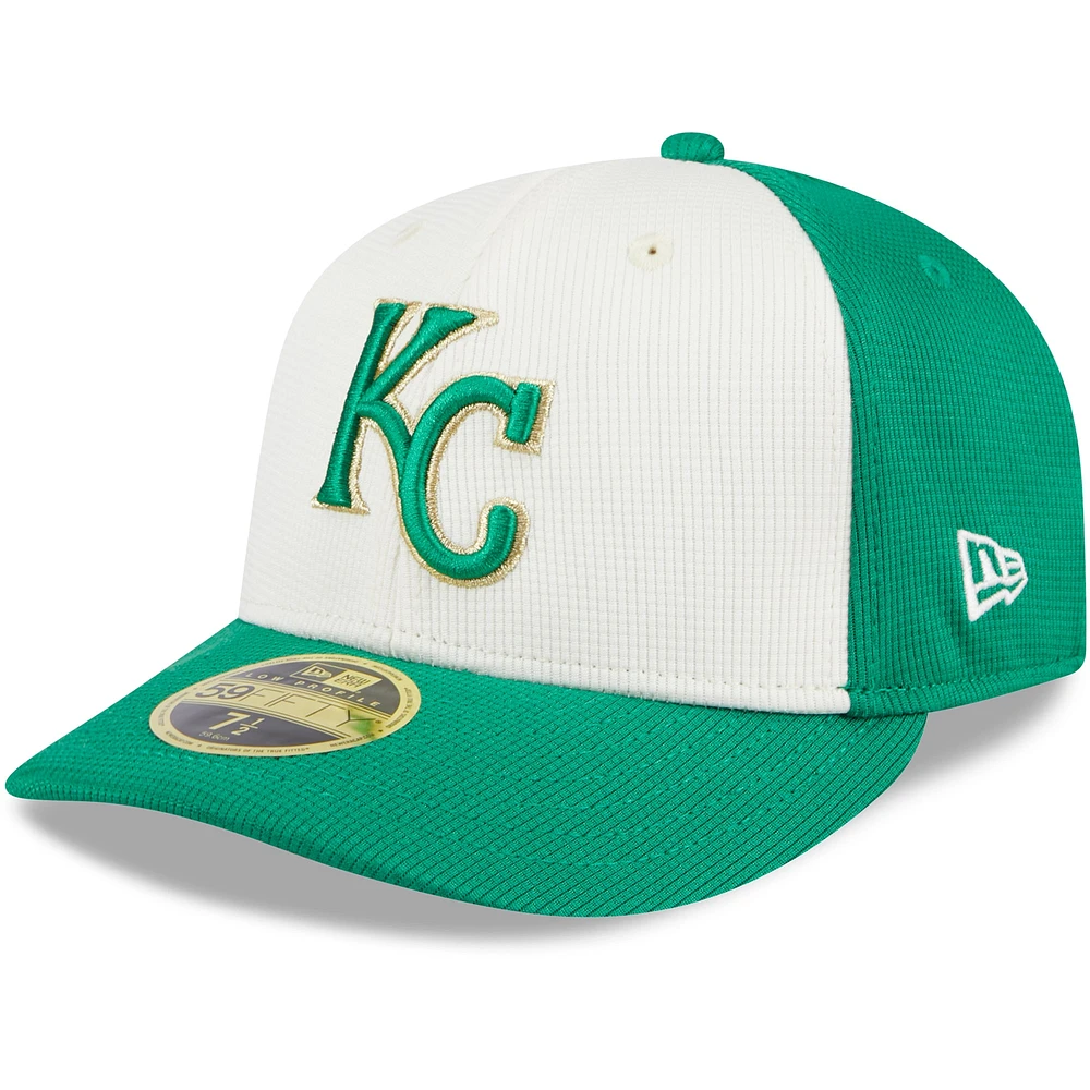 Casquette ajustée 59FIFTY à profil bas pour la Saint-Patrick New Era, blanc/vert