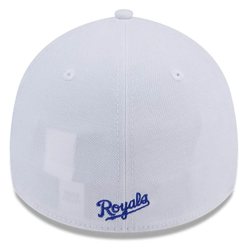 Men's New Era White Kansas City Royals 39THIRTY Flex Hat