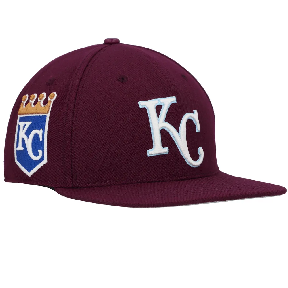 Lids Washington Commanders Pro Standard Hometown Snapback Hat - Burgundy