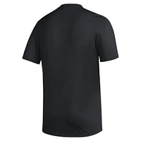 T-shirt adidas noir pour homme avec logo du vestiaire principal des Kansas Jayhawks AEROREADY d'avant-match