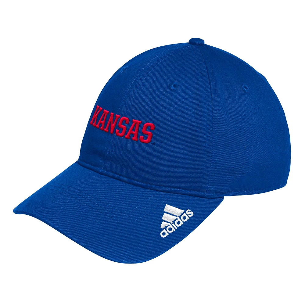 Casquette ajustable souple avec logo pour vestiaire des Royal Kansas Jayhawks adidas pour hommes