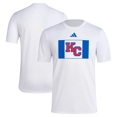 T-shirt adidas blanc Kansas Jayhawks 2024 KC pour homme