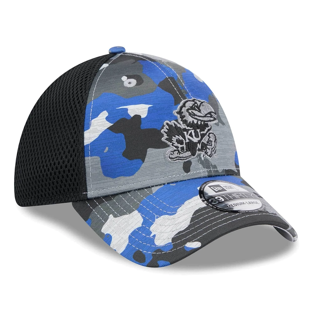 Casquette New Era camouflage/noir Kansas Jayhawks Active 39THIRTY Flex pour hommes