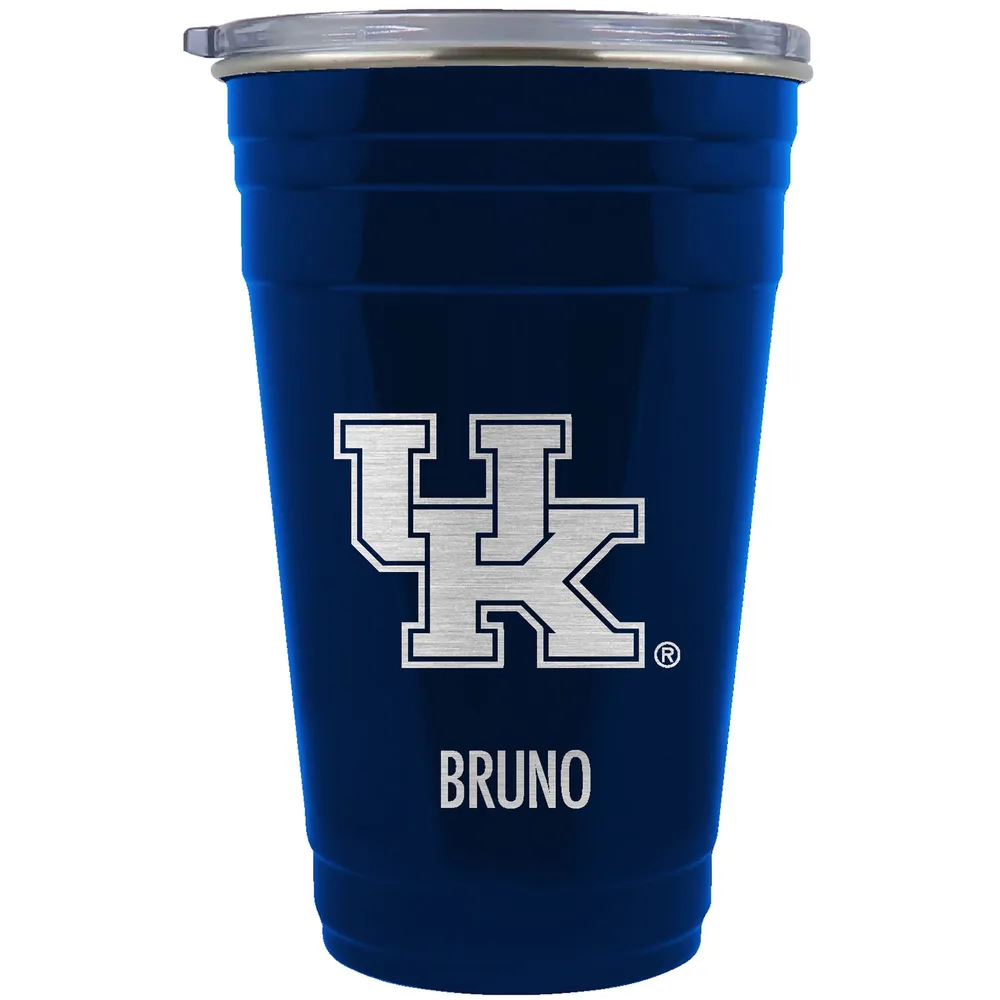 https://cdn.mall.adeptmind.ai/https%3A%2F%2Fimages.footballfanatics.com%2Fkentucky-wildcats%2Fkentucky-wildcats-team-logo-22oz-personalized-tailgater-travel-tumbler_pi4987000_ff_4987350-0e39cbf0b5ee6175c0e6_full.jpg%3F_hv%3D2_large.webp