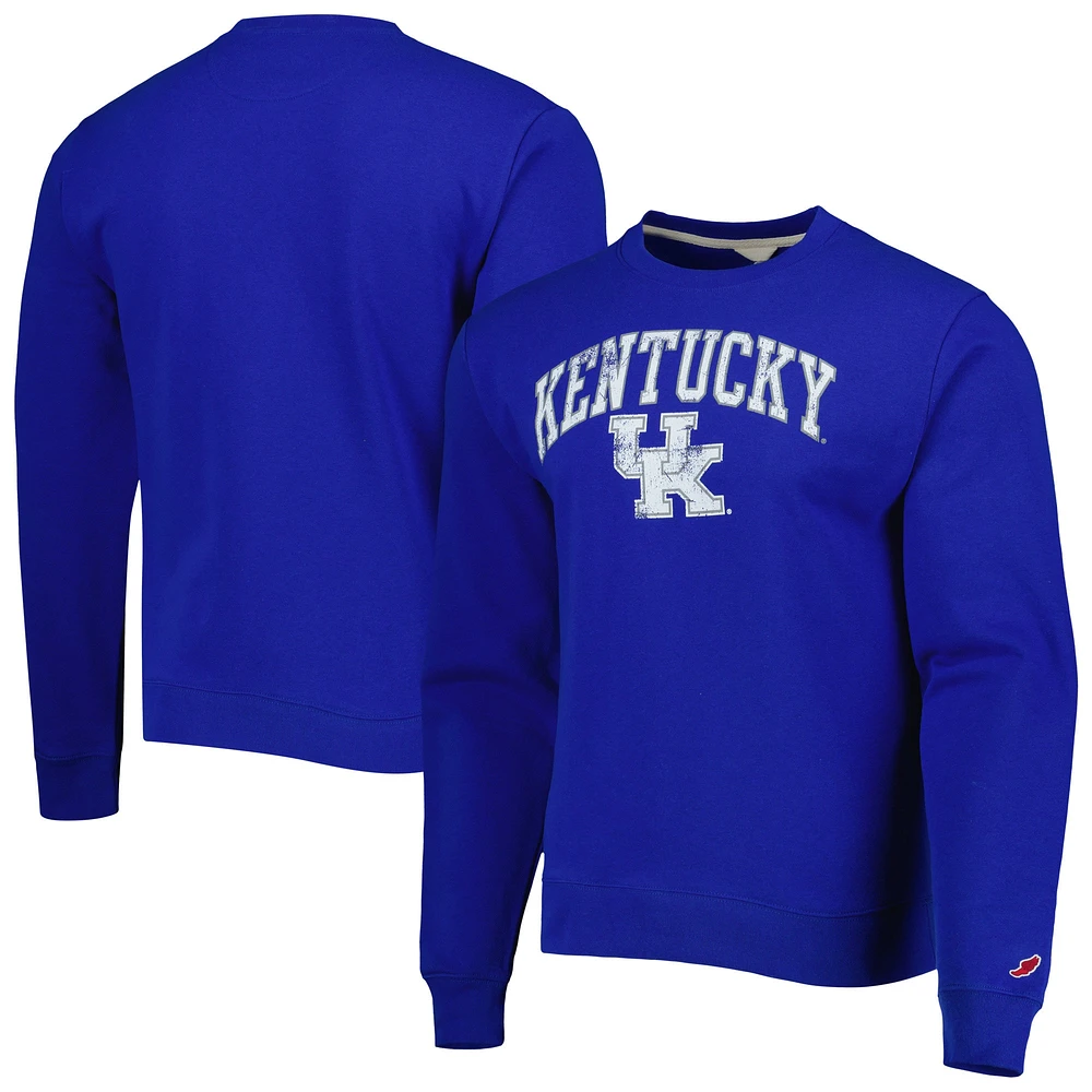 Vêtements collégiaux de la ligue pour hommes Royal Kentucky Wildcats 1965 Arch Essential Sweatshirt épais