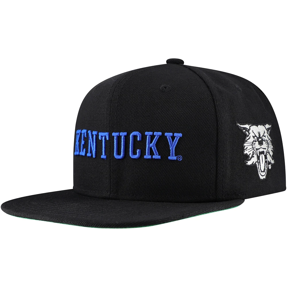 Men's Mitchell & Ness  Black Kentucky Wildcats Triple Play Snapback Hat