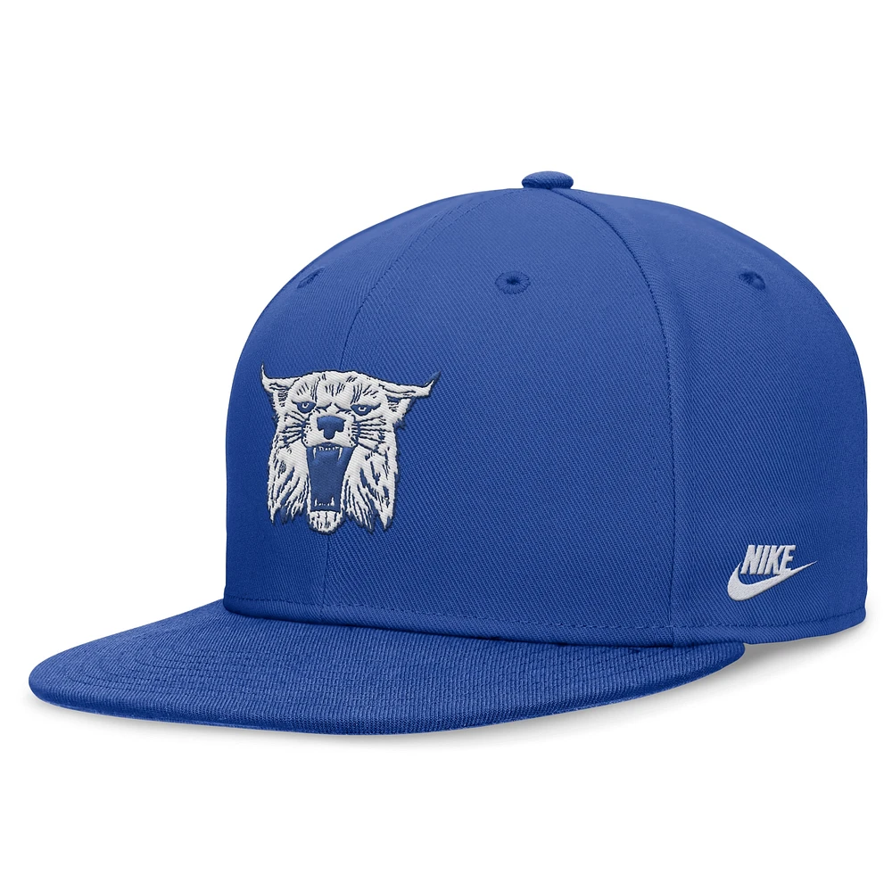 Casquette ajustée Nike Royal Kentucky Wildcats Legacy True pour homme