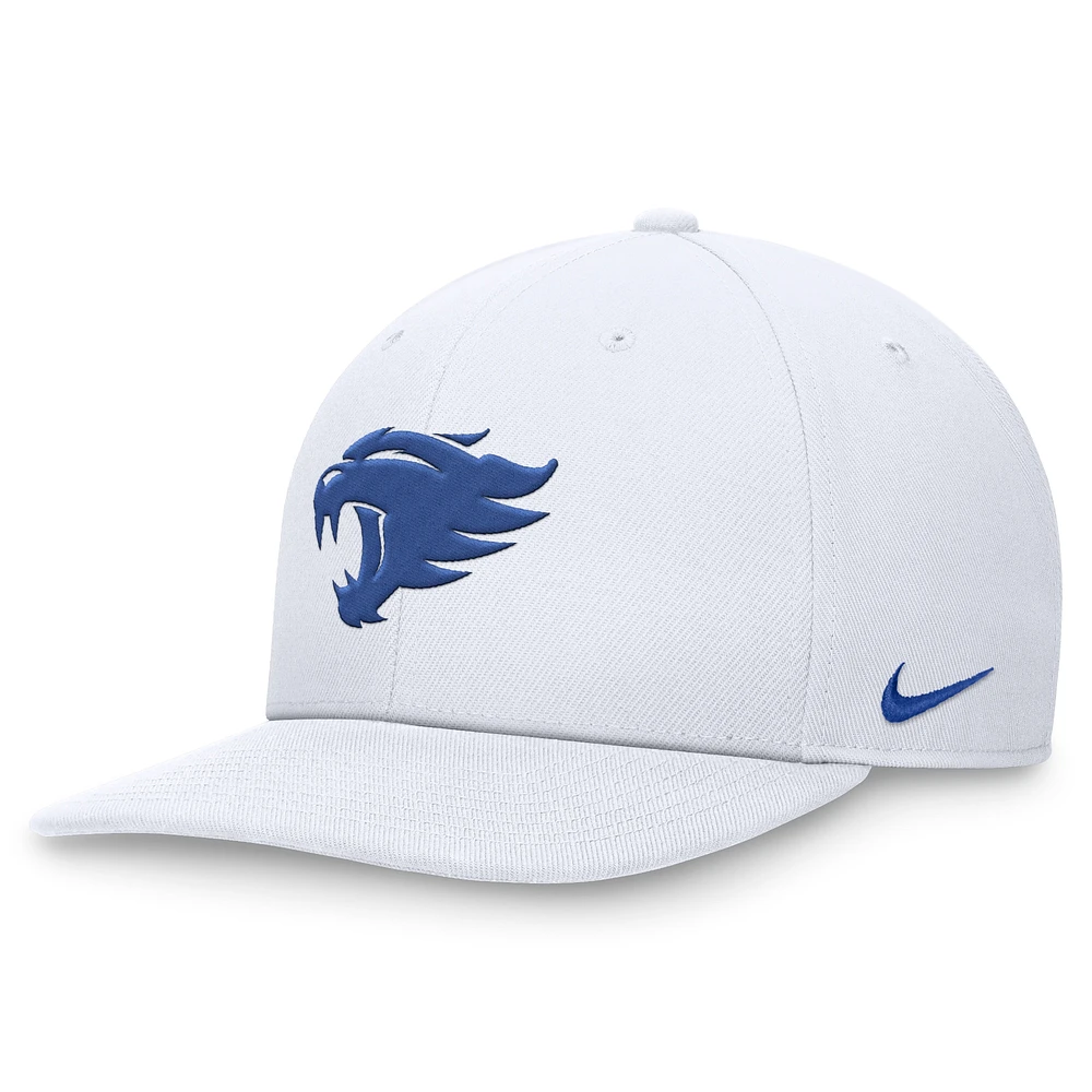 Men's Nike White Kentucky Wildcats On-Field Pro Bill Snapback Hat