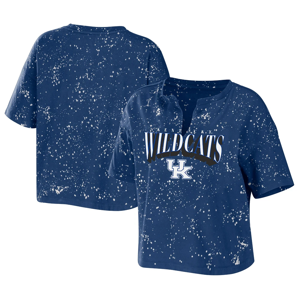 T-shirt court à encolure crantée WEAR by Erin Andrews Royal Kentucky Wildcats pour femme