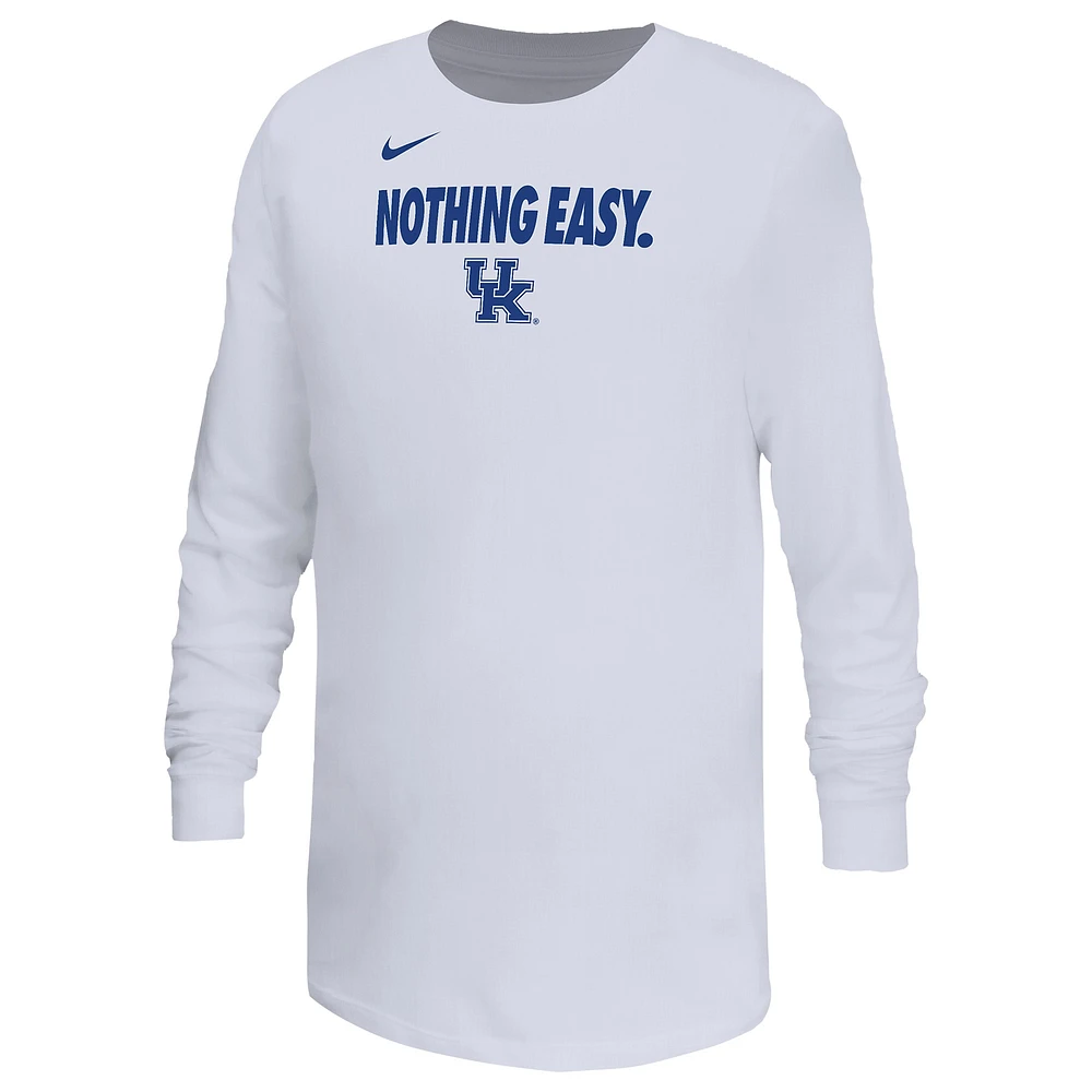 Youth Nike White Kentucky Wildcats 2025 On-Court Bench Long Sleeve T-Shirt