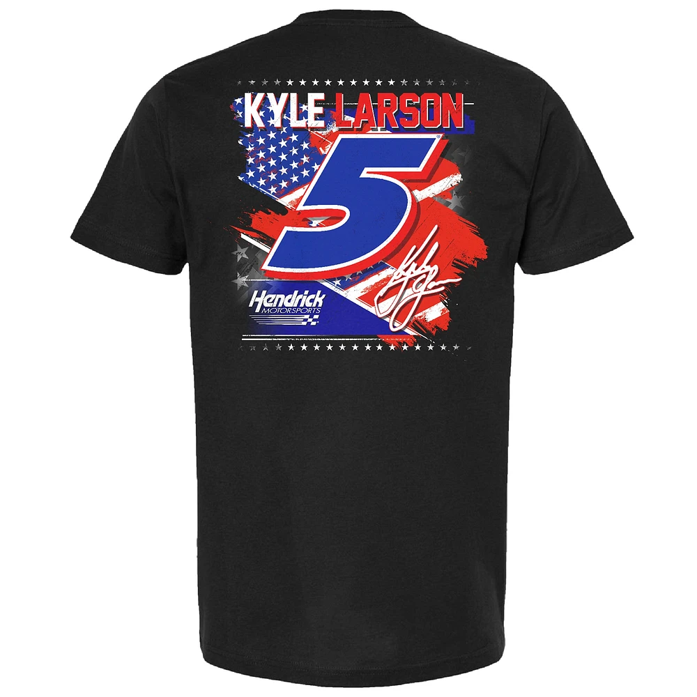 Men's Hendrick Motorsports Team Collection Black Kyle Larson HendrickCars.com Patriotic Car T-Shirt