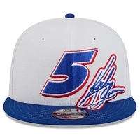 Casquette à visière plate Kyle Larson 9FIFTY de New Era pour homme, blanche et bleue