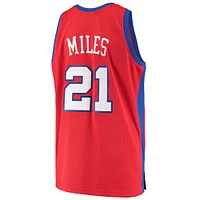 Men's Mitchell & Ness Darius Miles Red LA Clippers Hardwood Classics Swingman Jersey