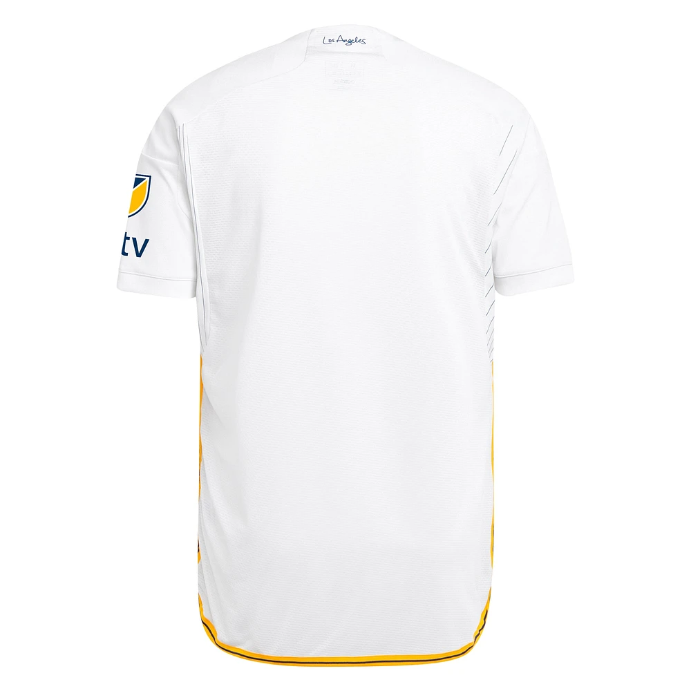 Maillot adidas LA Galaxy 2024 Angeleno Kit authentique pour homme blanc