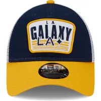 Casquette New Era bleu marine/dorée LA Galaxy Patch 9FORTY Trucker Snapback pour homme