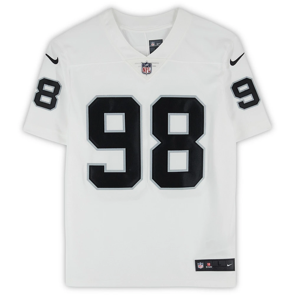 Maillot Nike blanc dédicacé par Maxx Crosby des Las Vegas Raiders avec l'inscription « The Condor »