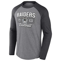 Men's Fanatics Heathered Gray/Heathered Charcoal Las Vegas Raiders Weekend Casual Raglan Tri-Blend Long Sleeve T-Shirt