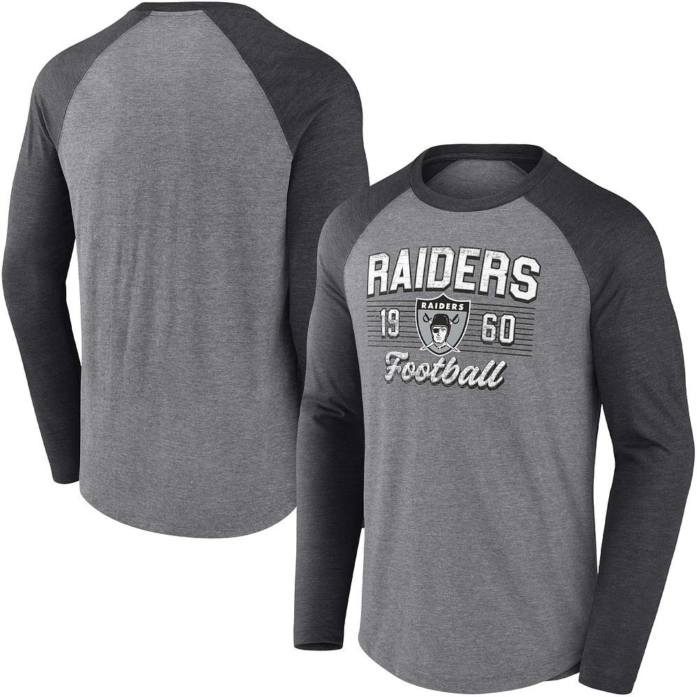 T-shirt décontracté à manches longues raglan tri-mélange Fanatics pour hommes gris chiné/charbon chiné Las Vegas Raiders Weekend