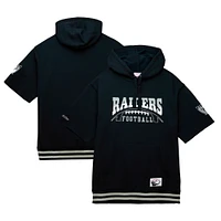 Sweat à capuche noir manches courtes d'avant-match Mitchell & Ness pour hommes des Las Vegas Raiders