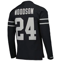 Haut à manches longues noir Mitchell & Ness Charles Woodson pour hommes, nom et numéro du joueur retraité des Raiders d'Oakland