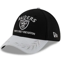 Men's New Era Black/Silver Las Vegas Raiders 2025 NFL Draft 39THIRTY Flex Hat