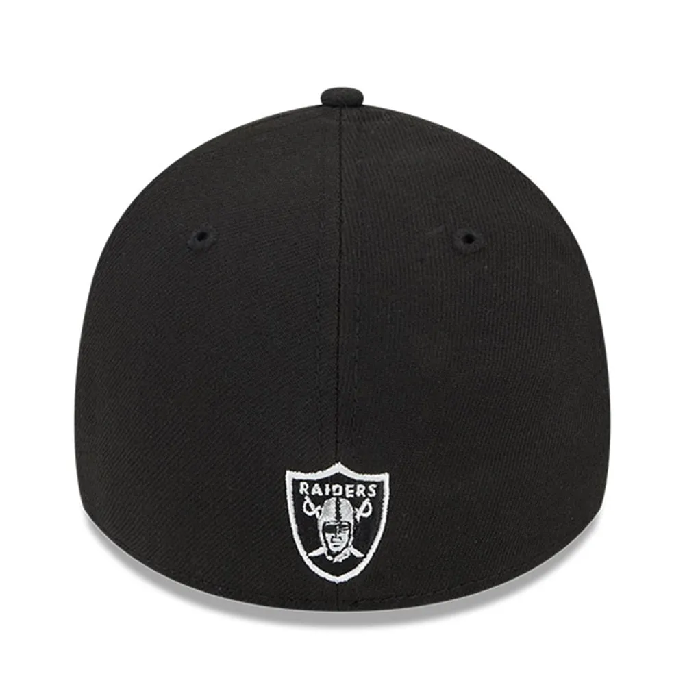 Men's NFL New Era Black Shield Logo 39THIRTY Flex Hat