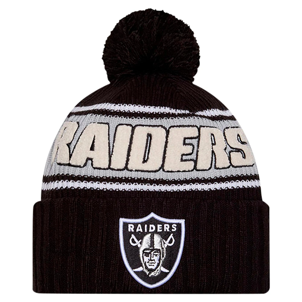 Bonnet tricoté à revers avec pompon Las Vegas Raiders 2024 Sideline Sport pour homme New Era noir