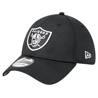 Men's New Era Black Las Vegas Raiders  Active Tech 39THIRTY Flex Hat