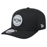 Casquette ajustable extensible à boutons-pression 9SEVENTY Adventure Patched Las Vegas Raiders de New Era pour homme